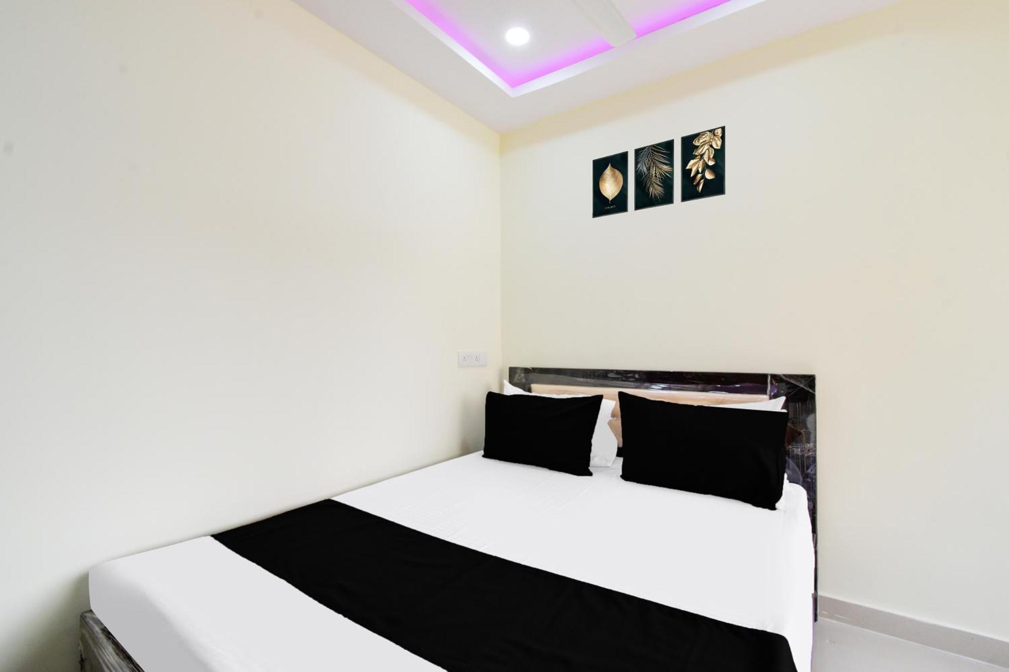היידראבד Hotel O Sri Balaji Grand מראה חיצוני תמונה