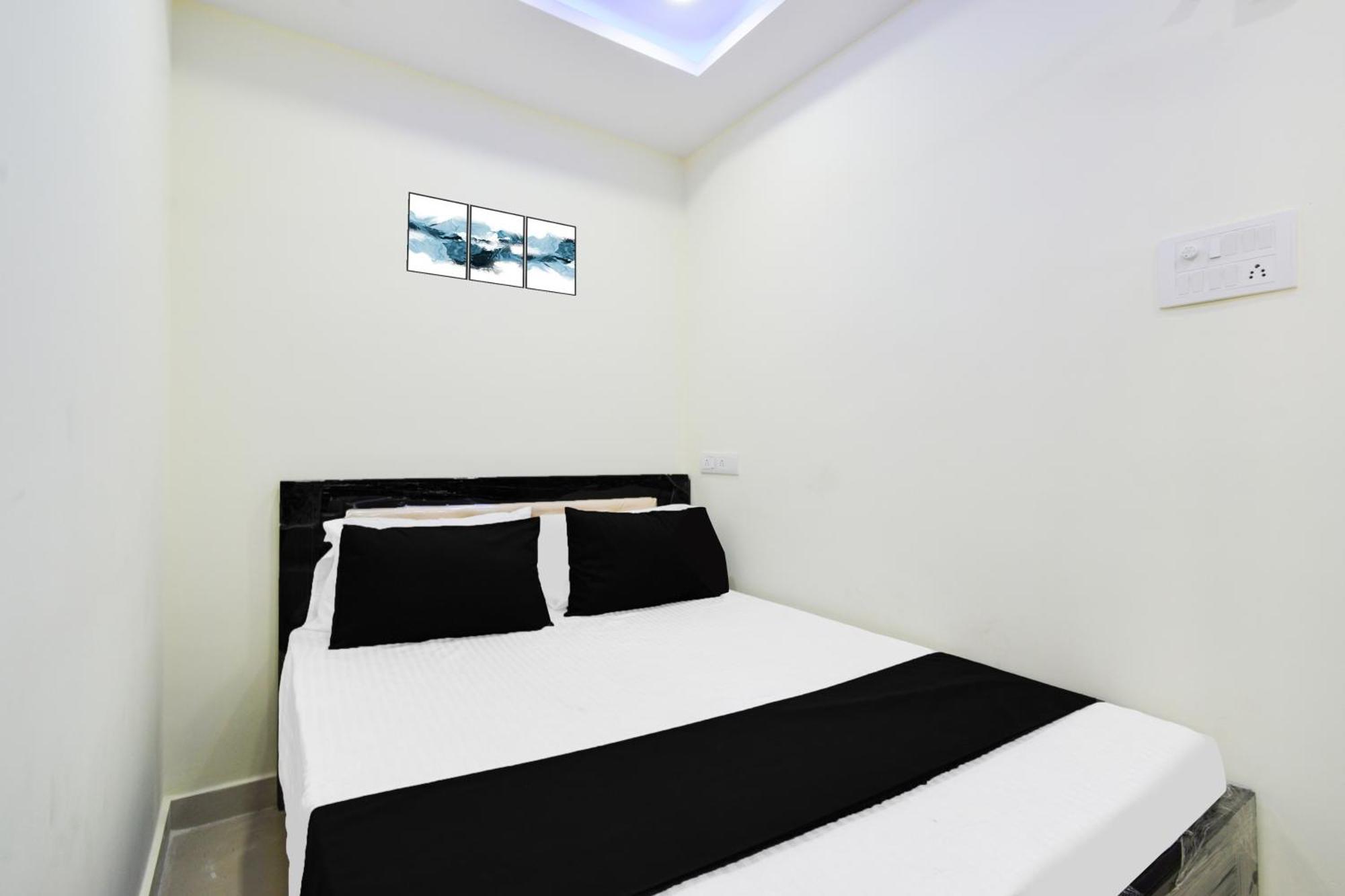 היידראבד Hotel O Sri Balaji Grand מראה חיצוני תמונה