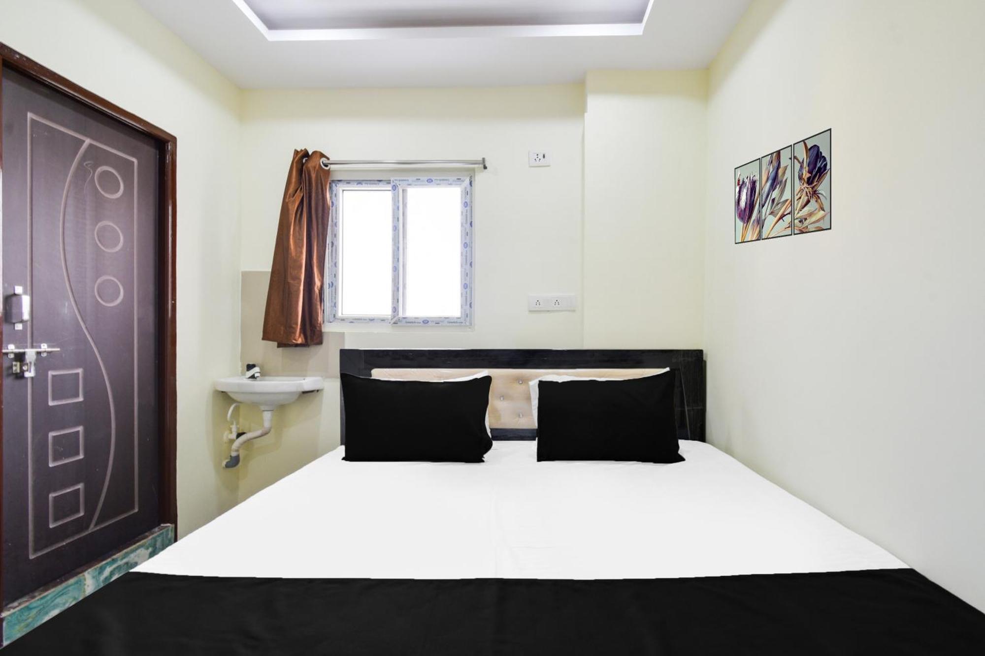 היידראבד Hotel O Sri Balaji Grand מראה חיצוני תמונה